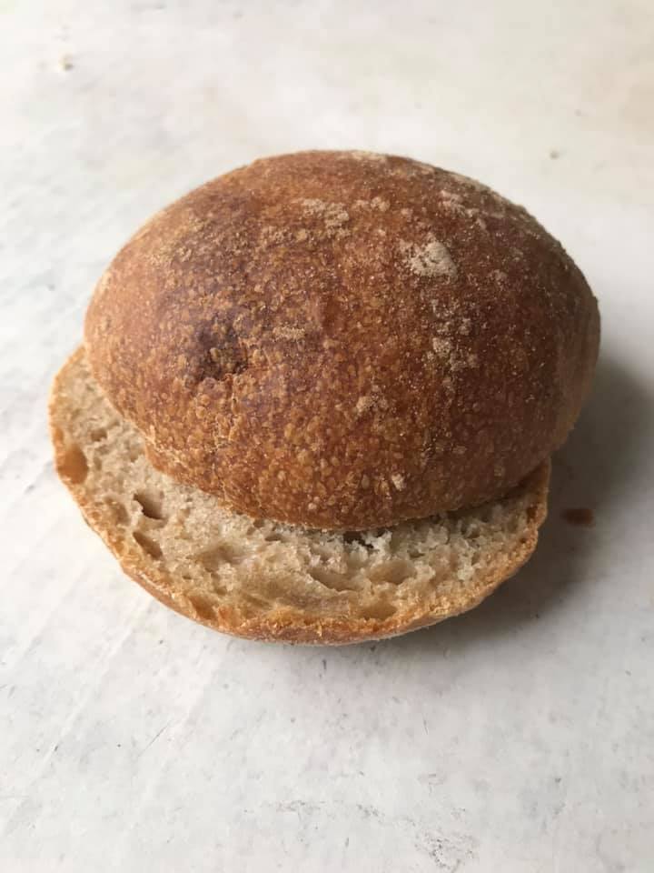 Image du pain burger pur levain naturel d'"Au levain du jour"