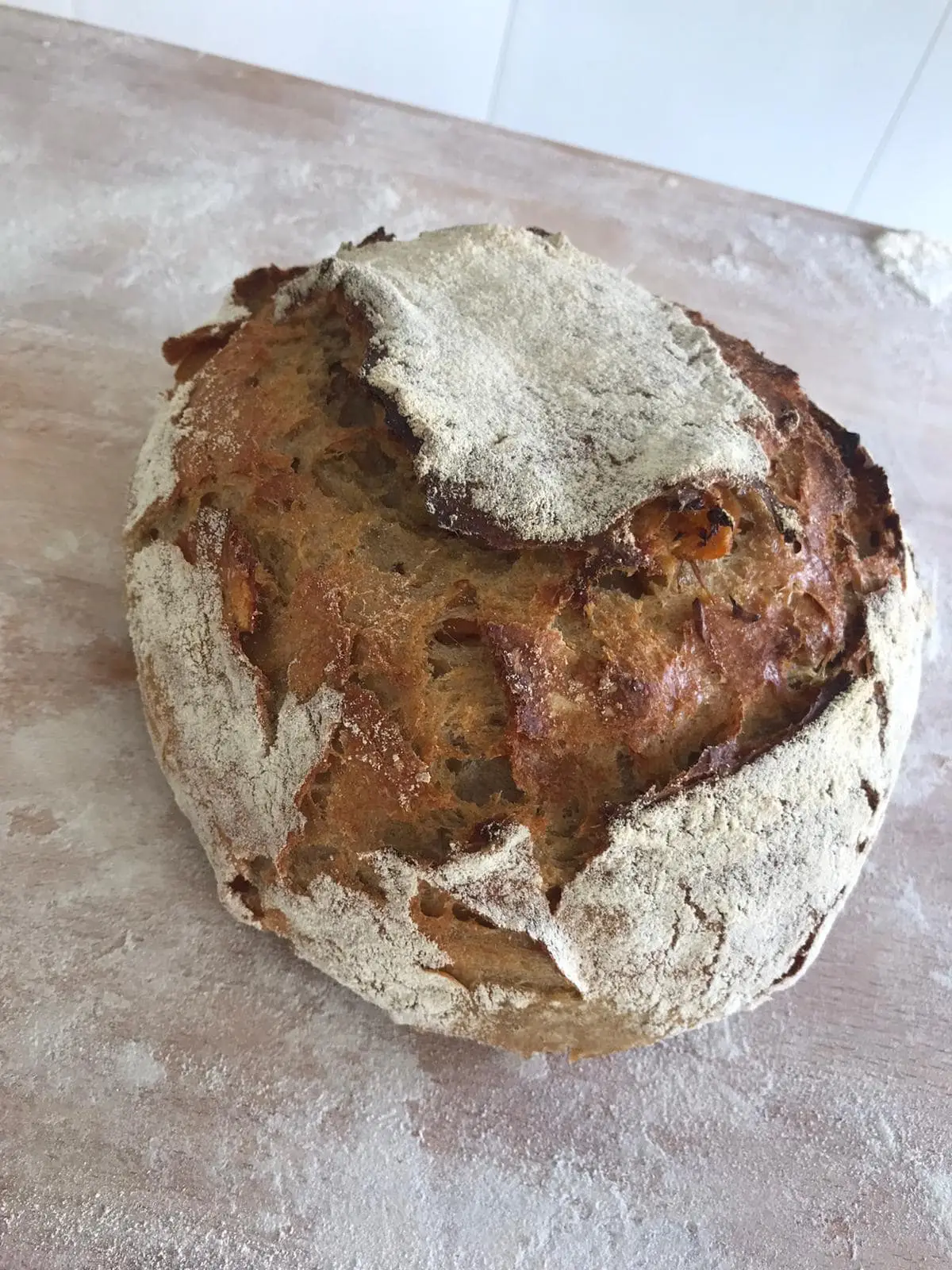 Image du pain à l'orange - pur levain, oranges lacto-fermentées